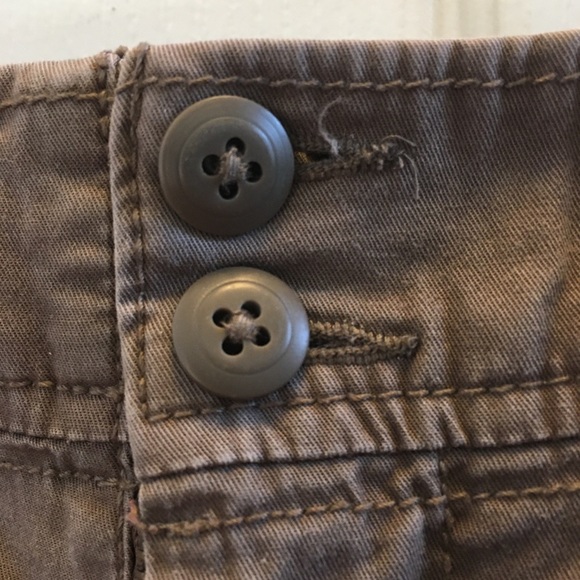 FINAL MARKDOWN American eagle  outfitters capris 4 - Picture 3 of 5